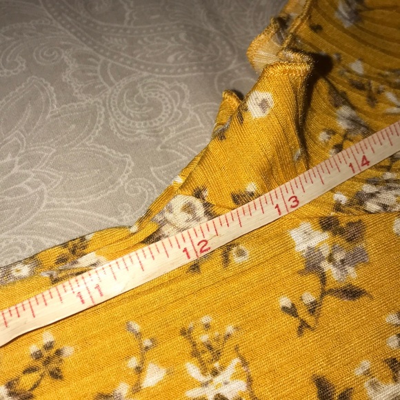 🔴LAST CHANCE 🔴 Justify lettuce edge tee - Picture 7 of 8